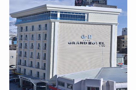 هتل گرند وان Grand Hotel Van
